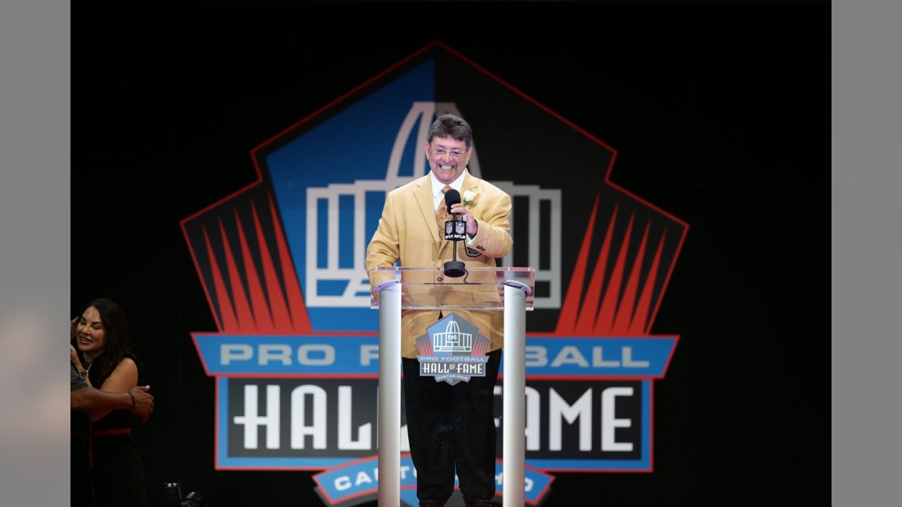 Eddie DeBartolo Jr.'s Hall of Fame bust comes to Levi's Stadium