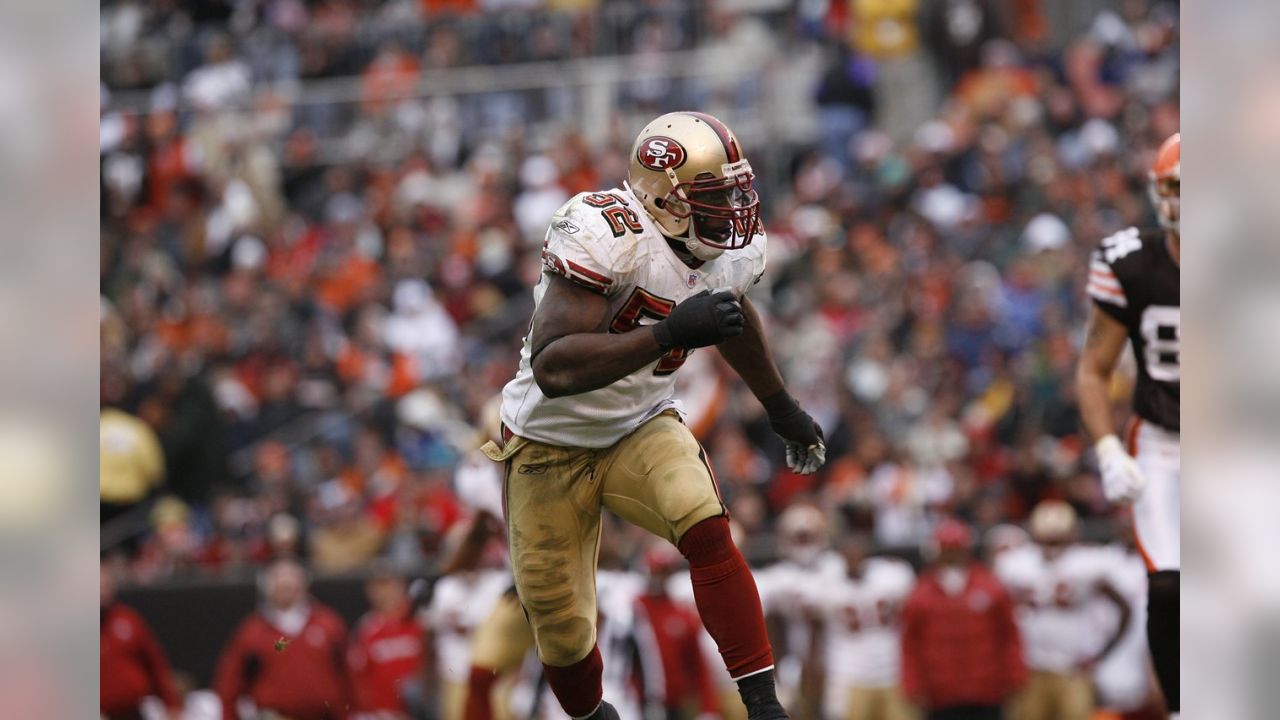 Patrick Willis Retired in His Prime, But Where is He Now? - FanBuzz