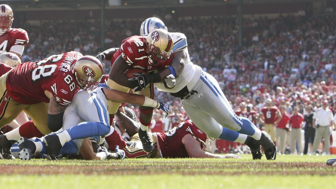 San Francisco 49ers on X: #49ers rushing king Frank Gore turns 30 today.  #TheTruth  / X