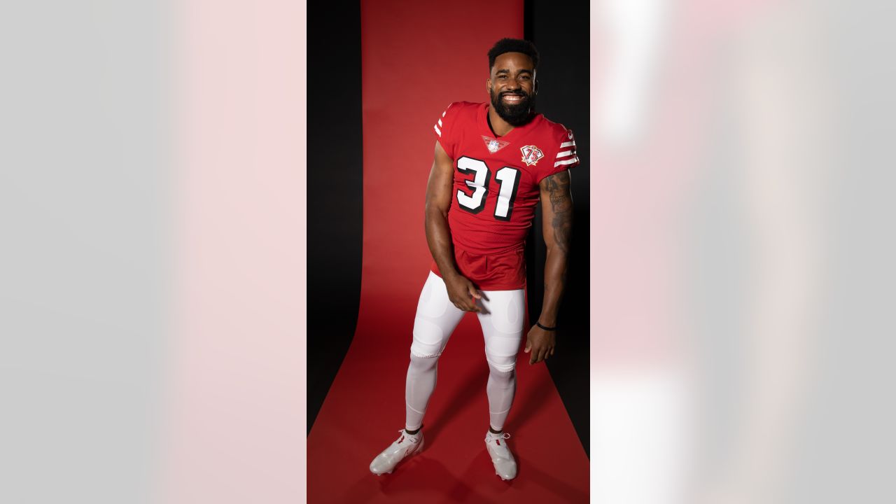49ers Unveil '94 Red Throwback Uniforms During State of the Franchise