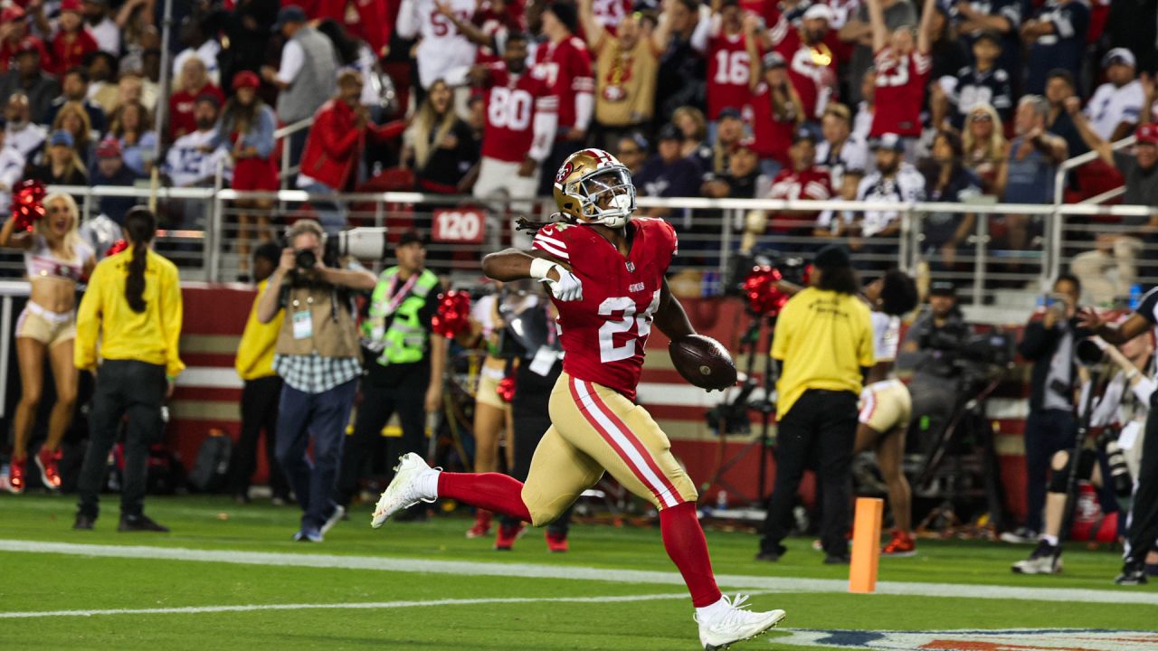 Jordan Mason, San Francisco 49ers Defeat Dallas Cowboys In