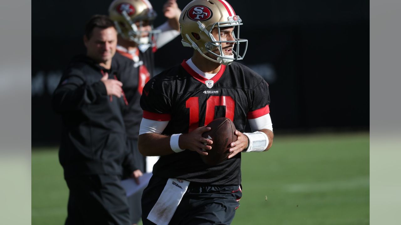 Bill Belichick texted Jimmy Garoppolo after every win with 49ers – KNBR