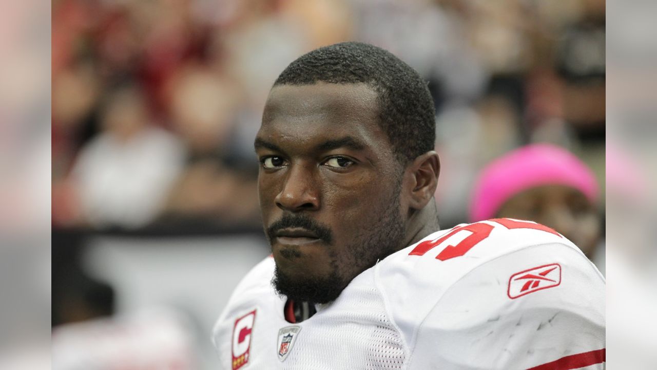 All-Pro Linebacker Patrick Willis Joins Rawlings Football's Advisors