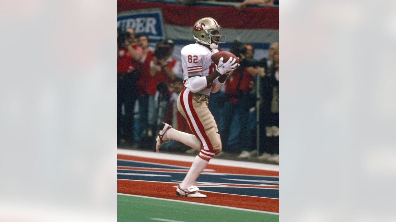 Former San Francisco 49ers safety Dwight Hicks roams the boards at