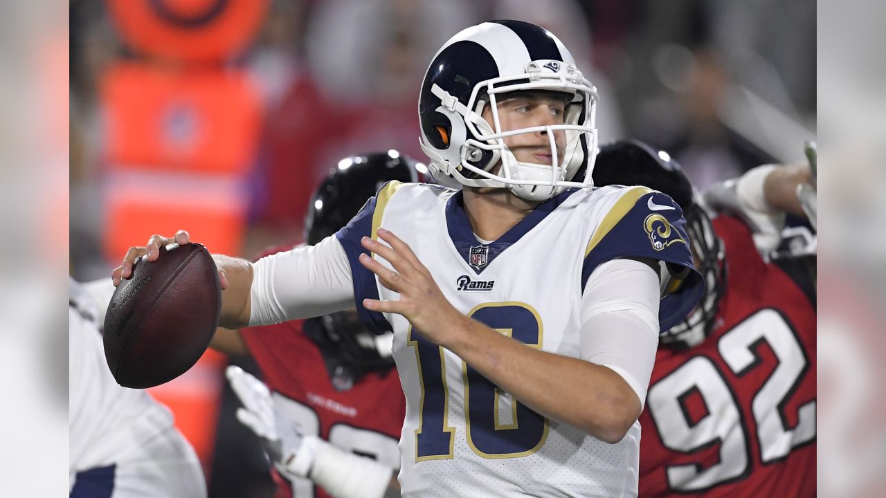 Can't-Miss Play: Los Angeles Rams outside linebacker Von Miller channels Super  Bowl 50 with his strip-sack of Tampa Bay Buccaneers quarterback Tom Brady