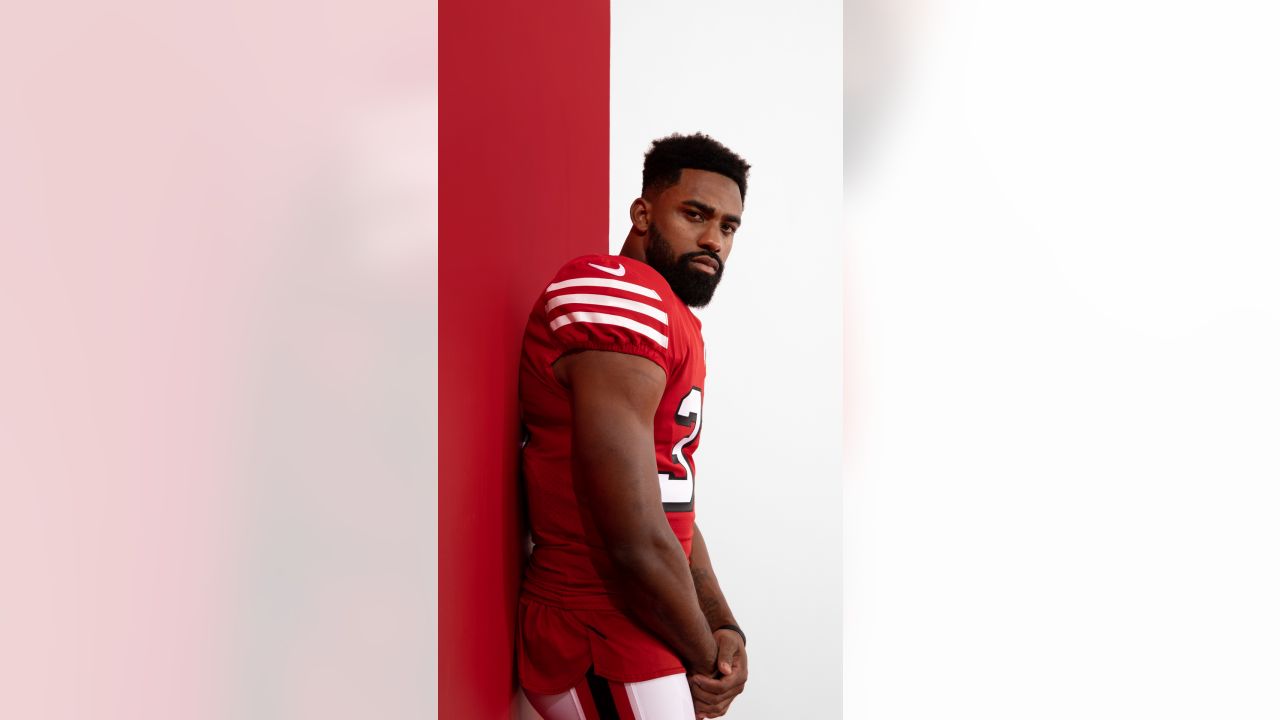 49ers Unveil '94 Red Throwback Uniforms During State of the Franchise