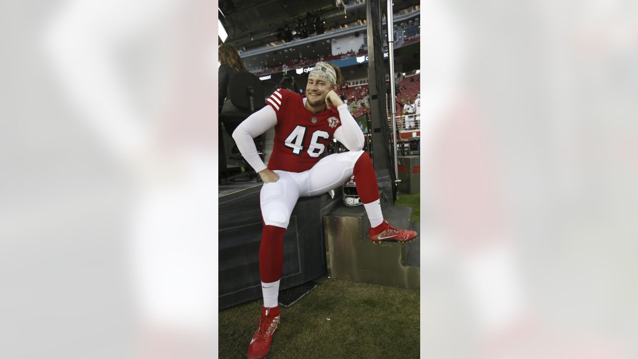 PHILADELPHIA, PA - SEPTEMBER 19: San Francisco 49ers DL Arden Key (98)  looks on before the game between the San Francisco 49ers and Philadelphia  Eagles on September 19, 2021 at Lincoln Financial