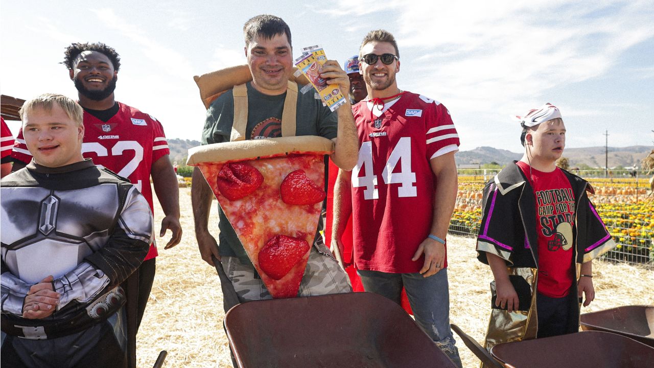 Off the Field: 49ers Players Embrace Halloween Spirit at Pumpkin Patch 