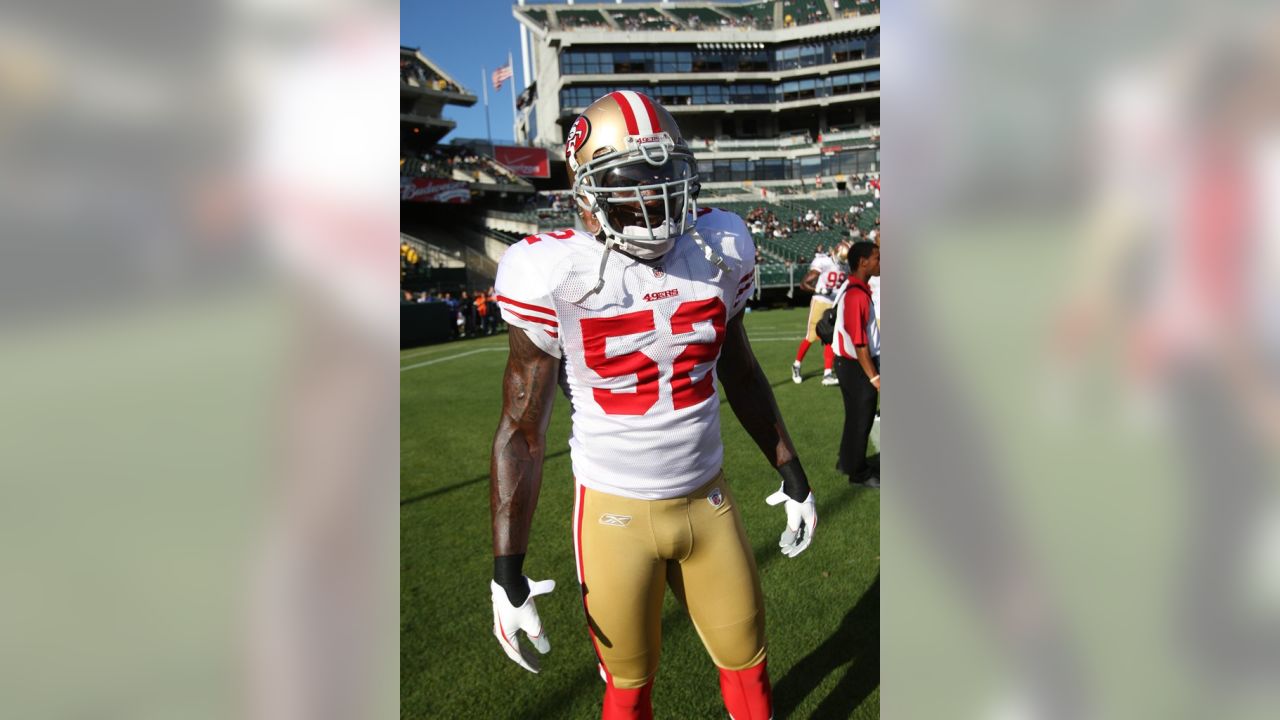 10 Things Fans Should Know about Patrick Willis  Nfl football 49ers, Patrick  willis, San francisco 49ers football