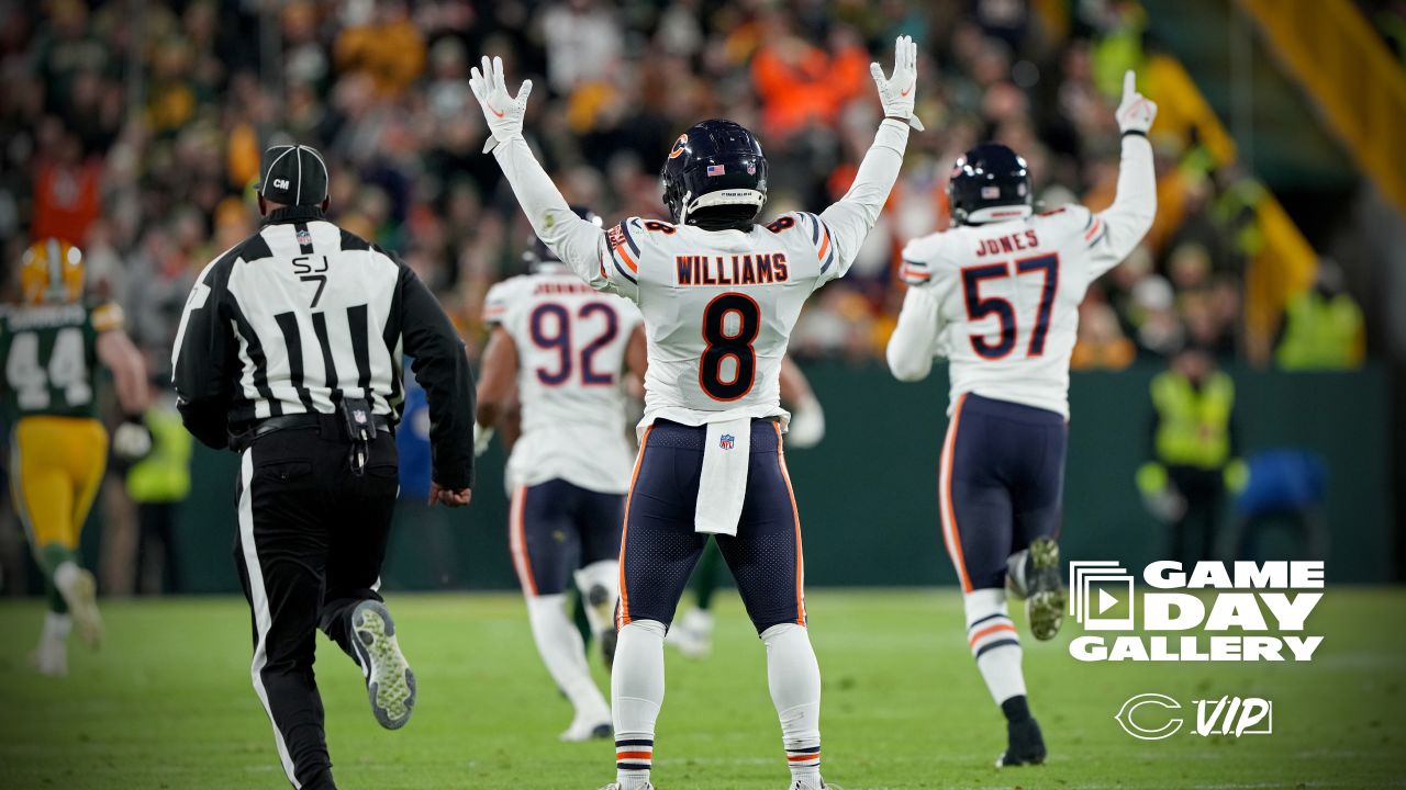 Chicago Bears drop high-scoring prime-time shootout to Green Bay