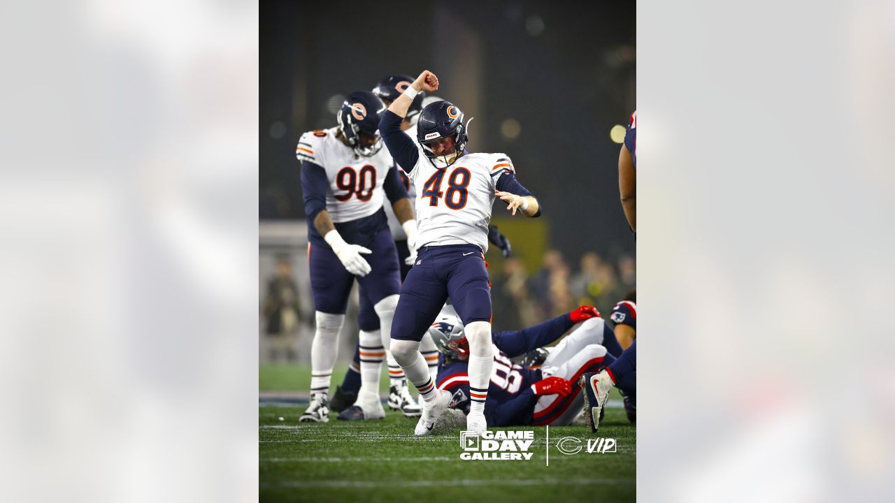 New England Patriots quarterback Mac Jones plays against the Chicago Bears  during the first half of an NFL football game, Monday, Oct. 24, 2022, in  Foxborough, Mass. (AP Photo/Michael Dwyer Stock Photo 