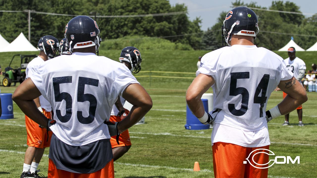 Chicago Bears cornerback Charles Tillman (33) heads to the field for the  training camp practice at Olivet Nazarene University in Bourbonnais, IL.  (Credit Image: © John Rowland/Southcreek Global/ZUMApress.com Stock Photo -  Alamy