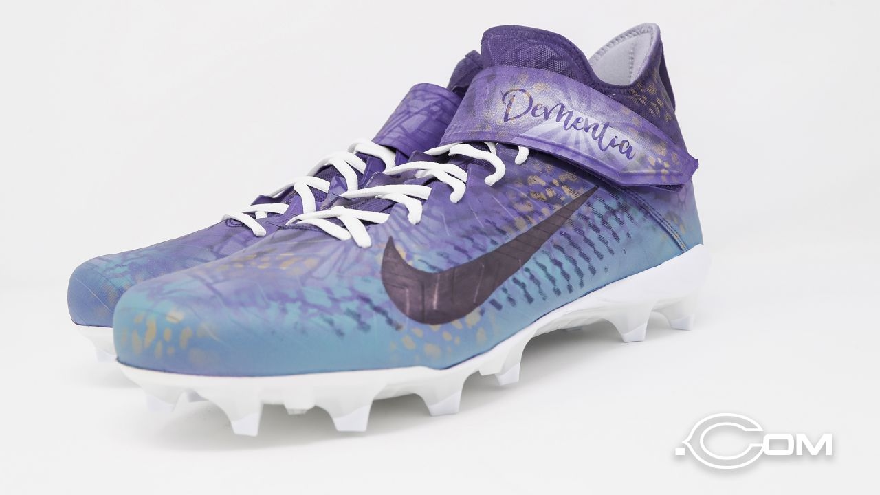 2 NFL players support LGBTQ community with My Cause My Cleats - Outsports