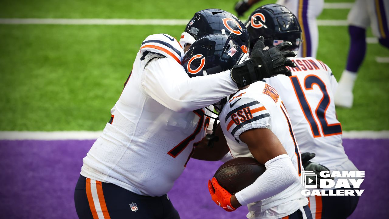 Chicago, United States. 29th Sep, 2019. Injured Chicago Bears quarterback  Mitchell Trubisky walks on the sidelines during the second half of an NFL  game against the Minnesota Vikings at Soldier Field in