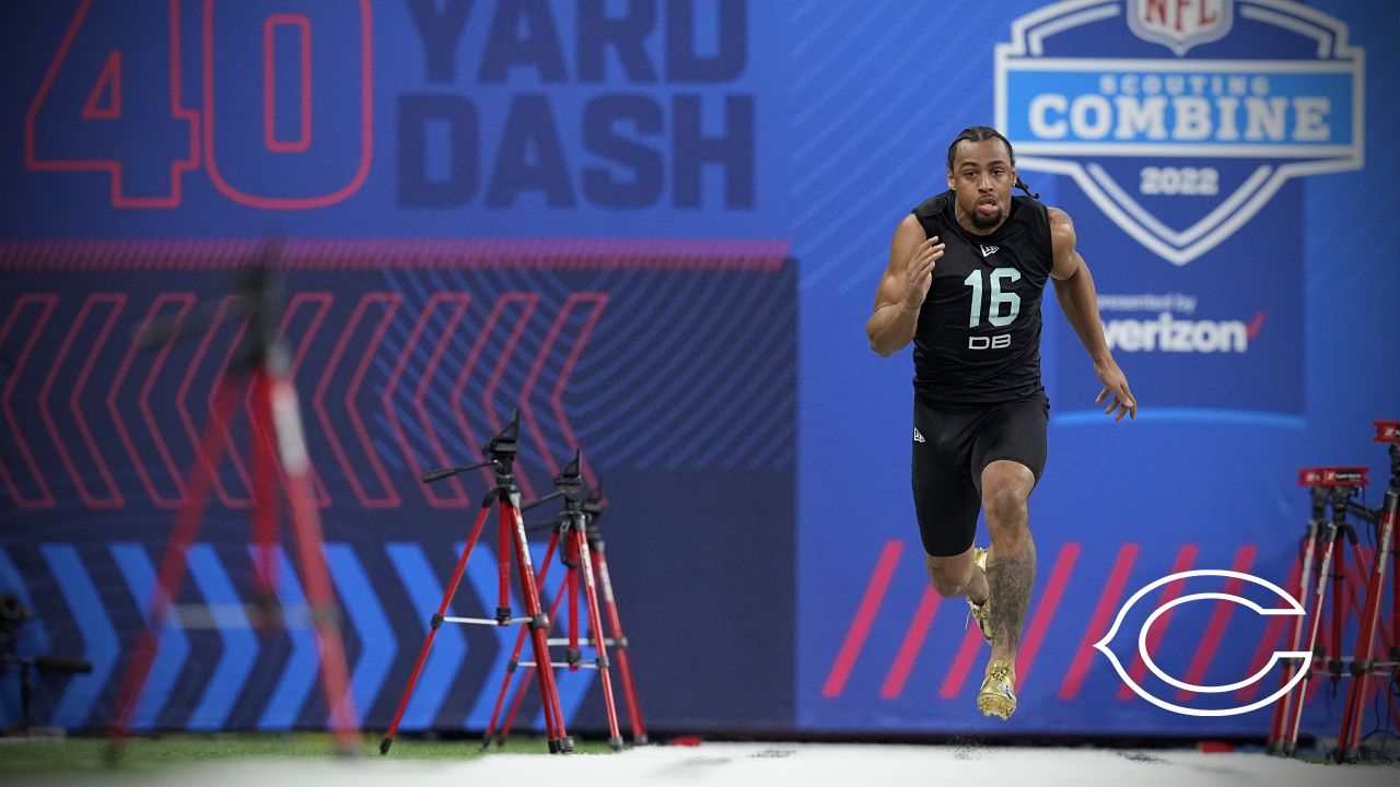 Velus Jones' 40-yard dash at NFL Scouting Combine ahead of NFL draft