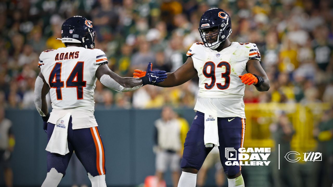 Chicago Bears running back Khalil Herbert (24) during an NFL football game  between the Packers and Bears Sunday, Sept. 18, 2022, in Green Bay, Wis.  (AP Photo/Mike Roemer Stock Photo - Alamy