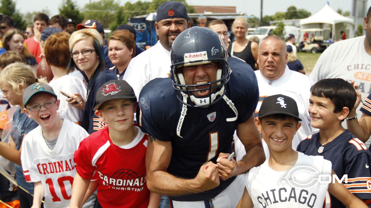 Chicago Bears linebacker Lance Briggs (55) during the Bears training camp  practice at Olivet Nazarene University in Bourbonnais, IL. (Credit Image: ©  John Rowland/Southcreek Global/ZUMApress.com Stock Photo - Alamy