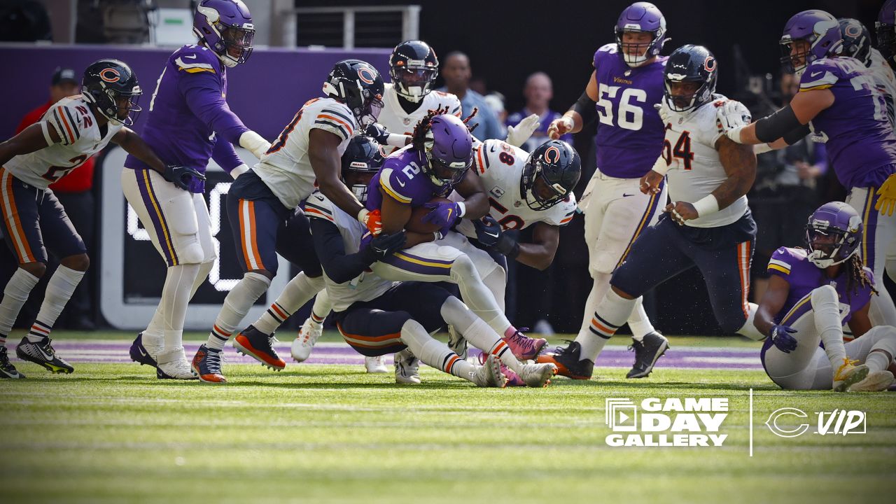 Chicago Bears wide receiver Darnell Mooney (11) runs against the New York  Giants during an NFL football game Sunday, Oct. 2, 2022, in East  Rutherford, N.J. (AP Photo/Adam Hunger Stock Photo - Alamy