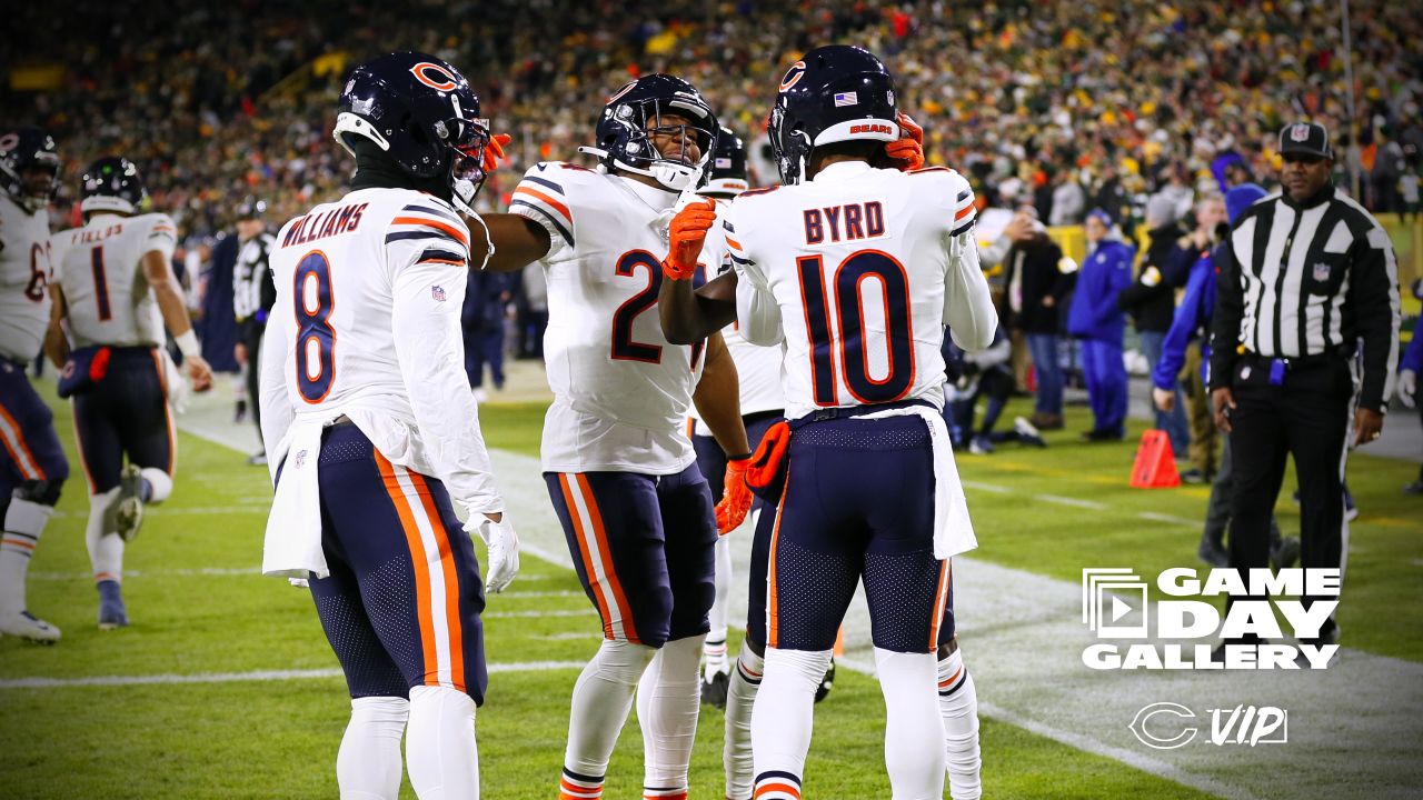 Chicago Bears drop high-scoring prime-time shootout to Green Bay