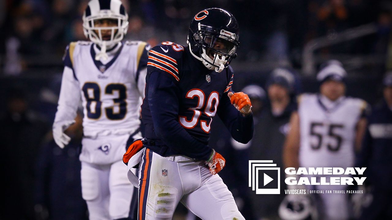 Flashback Friday: Bears defense dominates Rams in primetime