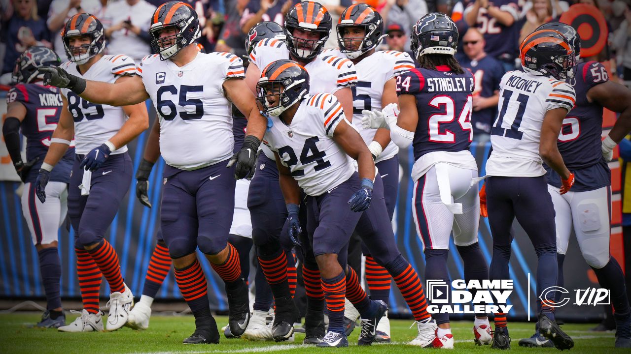 Smith INT sets up game-ending FG as Bears beat Texans 23-20