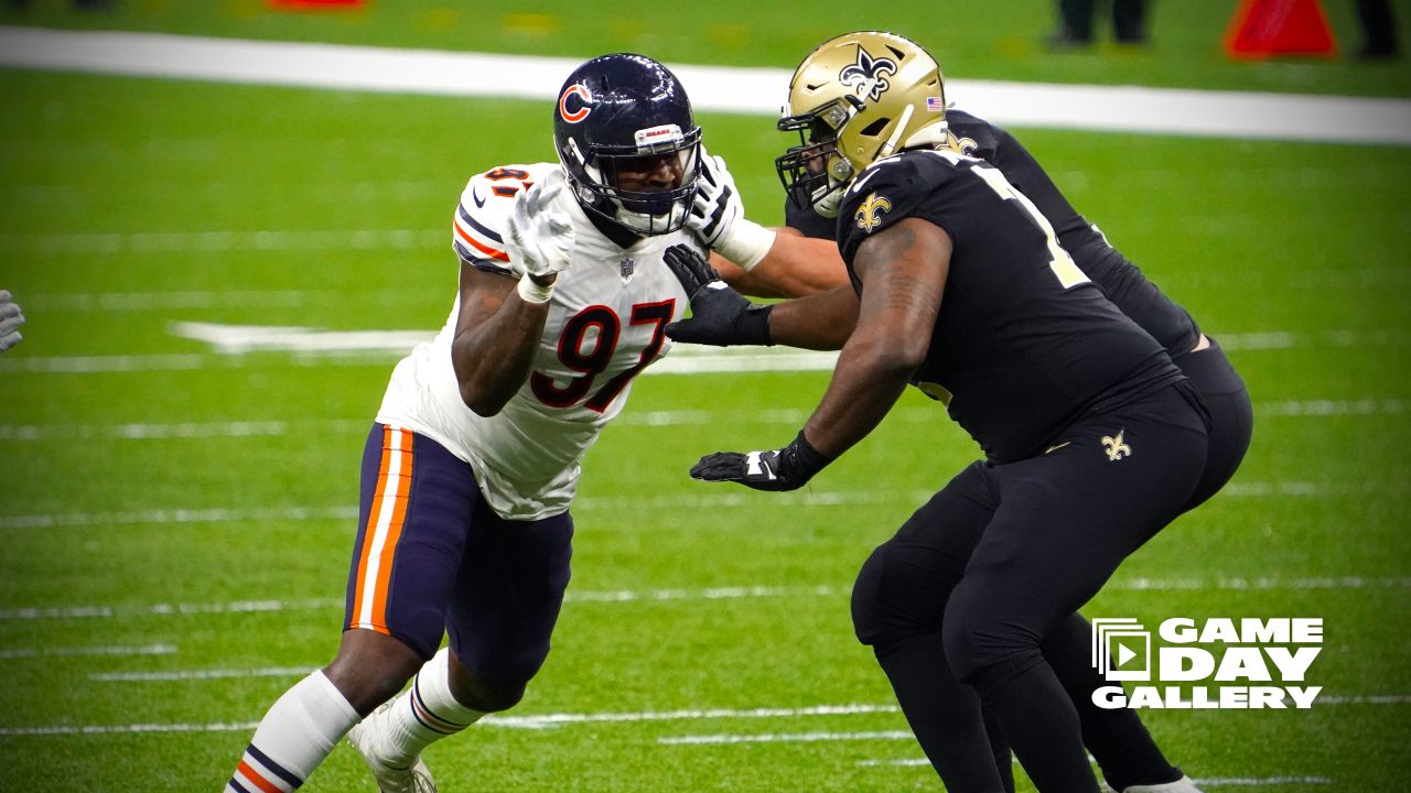 Report: Chicago Bears player rips 'disrespectful' replay of teammate's  gruesome injury during Saints game, Saints