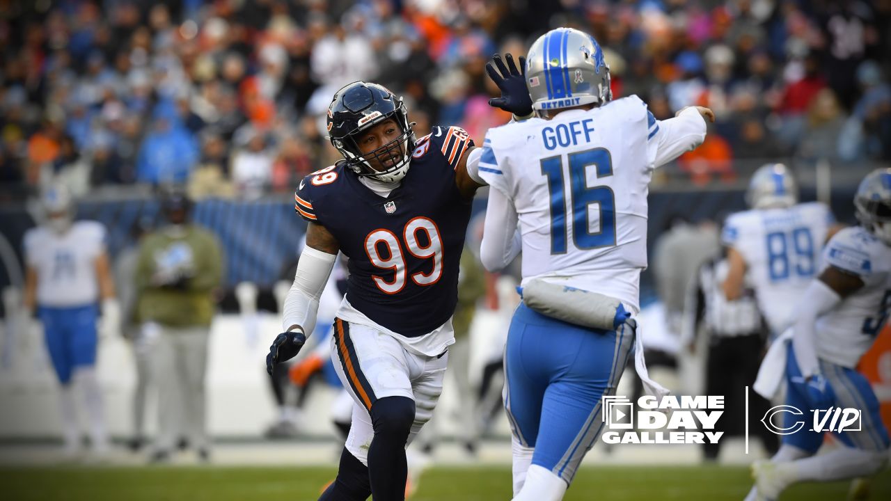 Chicago, Illinois, USA. 03rd Oct, 2021. - Bears #98 Bilal Nichols runs with  the ball during the NFL Game between the Detroit Lions and Chicago Bears at Soldier  Field in Chicago, IL.