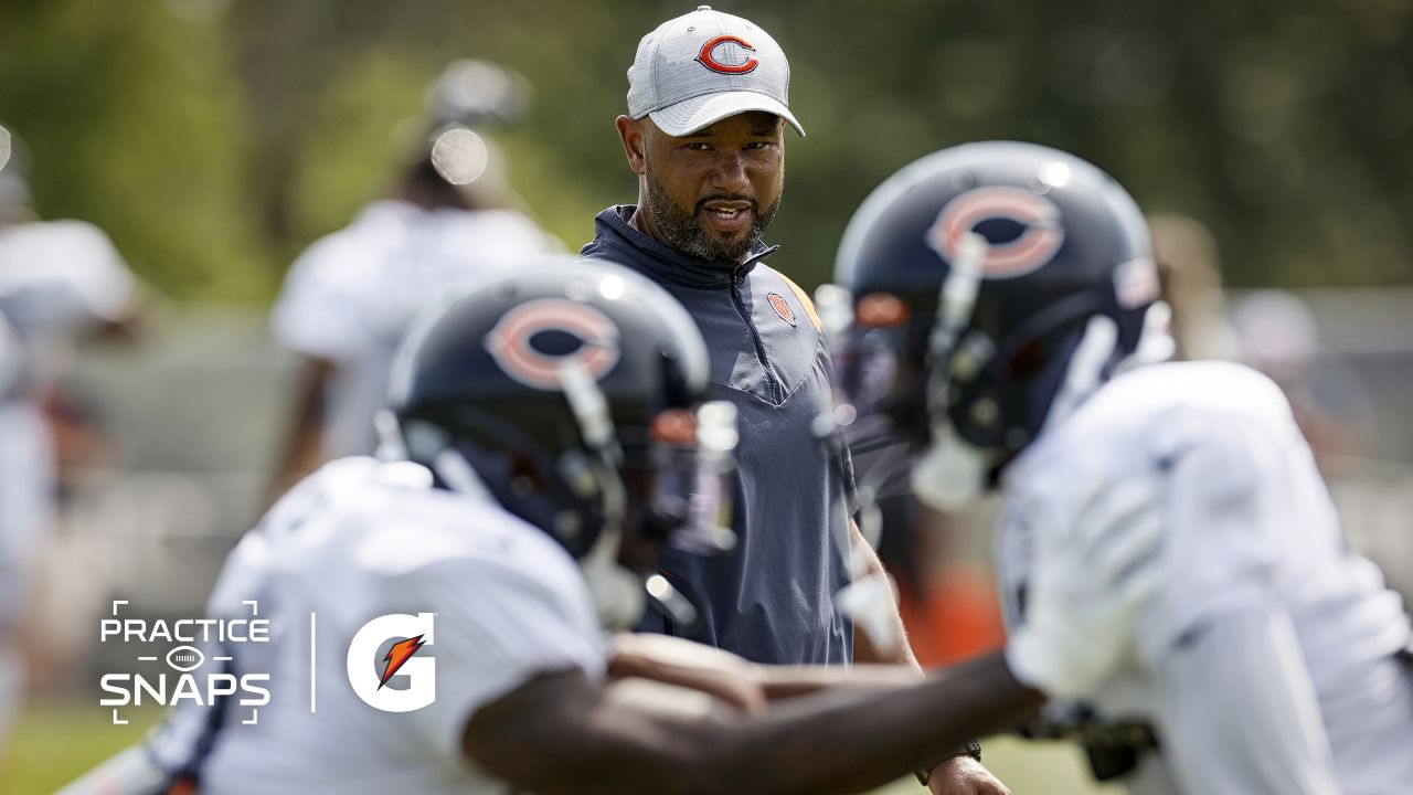 Chicago Bears game today: Ready or not, QB Justin Fields started against  Cleveland Browns - ABC7 Chicago