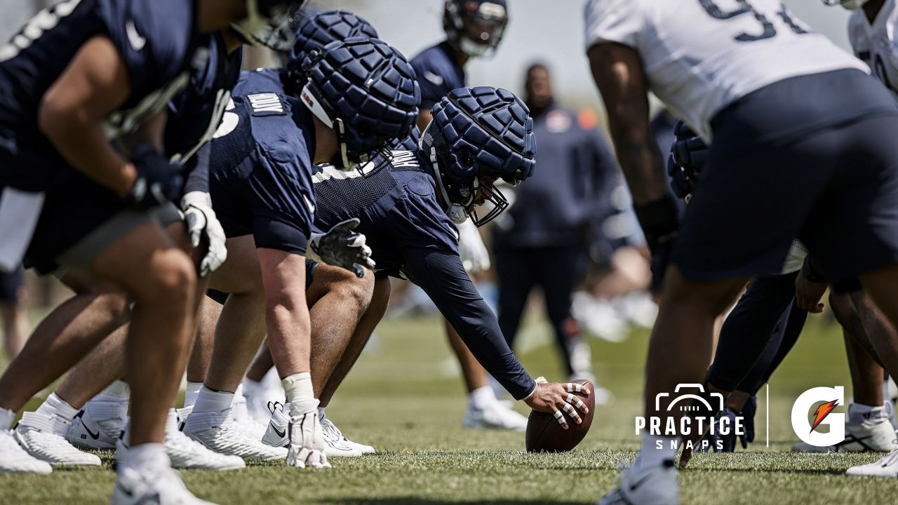 Bears Rookie Darnell Wright's Hilarious Mistake Proves Helpful - Visit NFL  Draft on Sports Illustrated, the latest news coverage, with rankings for  NFL Draft prospects, College Football, Dynasty and Devy Fantasy Football.