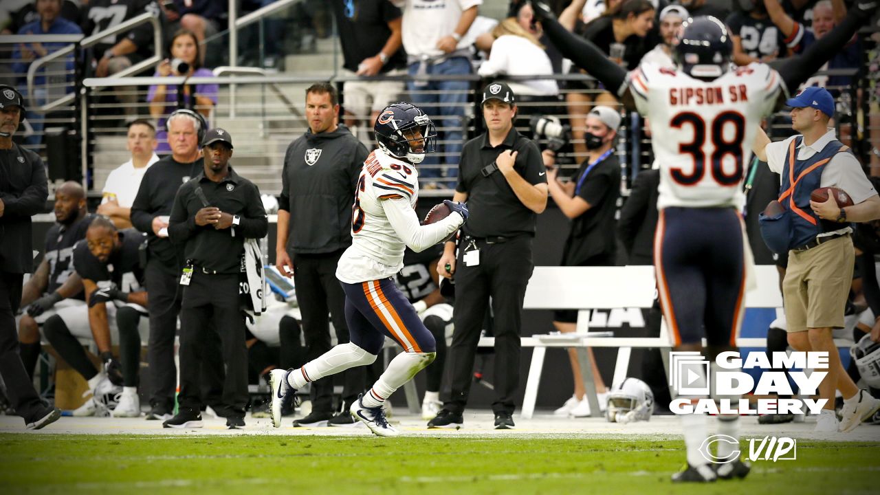 Bears stifle Raiders on the road, 20-9