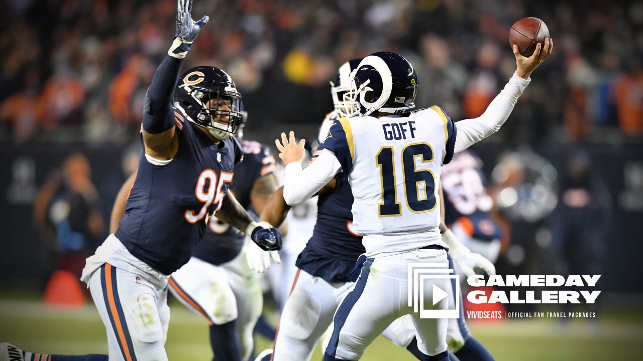 Flashback Friday: Bears defense dominates Rams in primetime