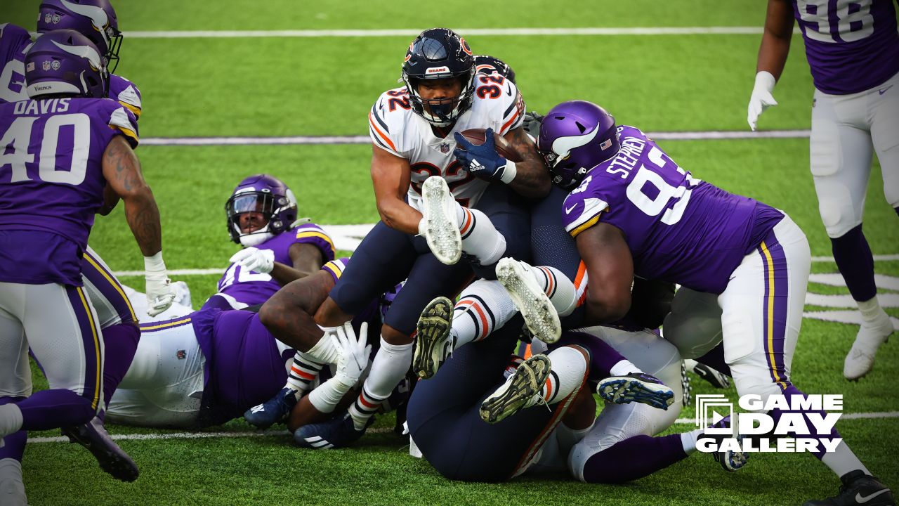 Chicago, United States. 06th Dec, 2020. Chicago Bears quarterback Mitchell  Trubisky (10) looks for an open receiver during play against the Detroit  Lions at Soldier Field in Chicago on Sunday, December 6