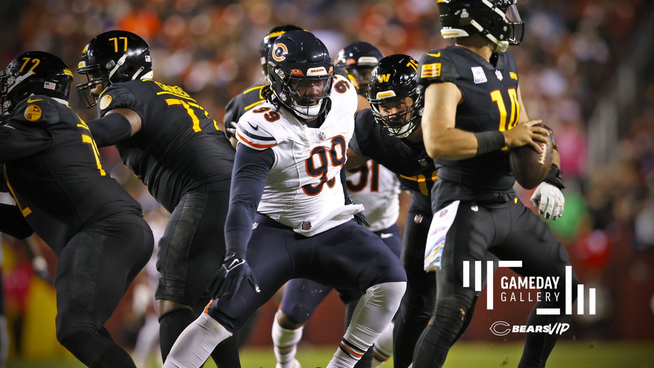 Gameday Gallery: Bears vs. Commanders