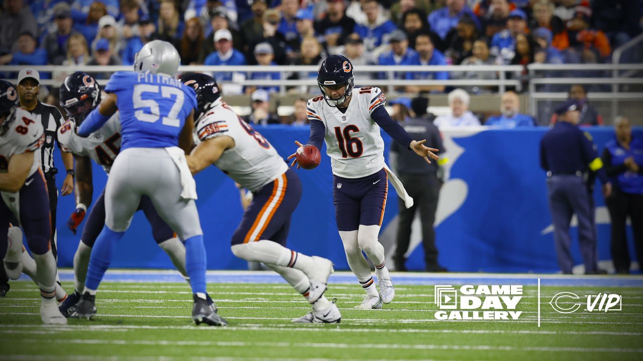 Bears defense struggles in lopsided loss to Lions