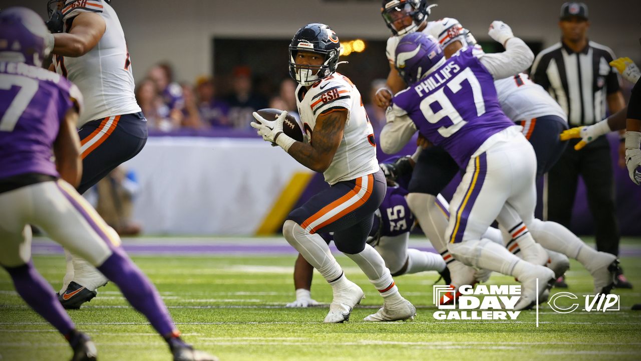 Darnell Mooney sparked Bears offense with sensational catch