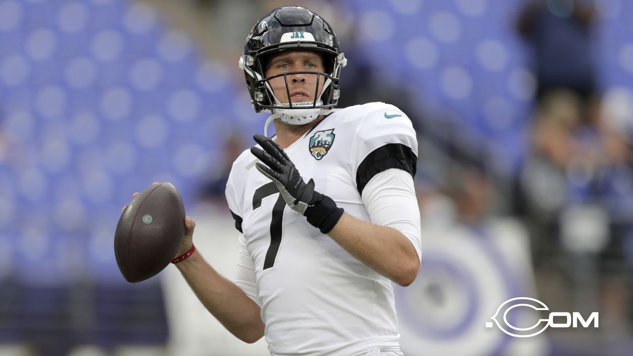 Possible Timeline For Jaguars' Nick Foles After Clavicle Fracture, Surgery