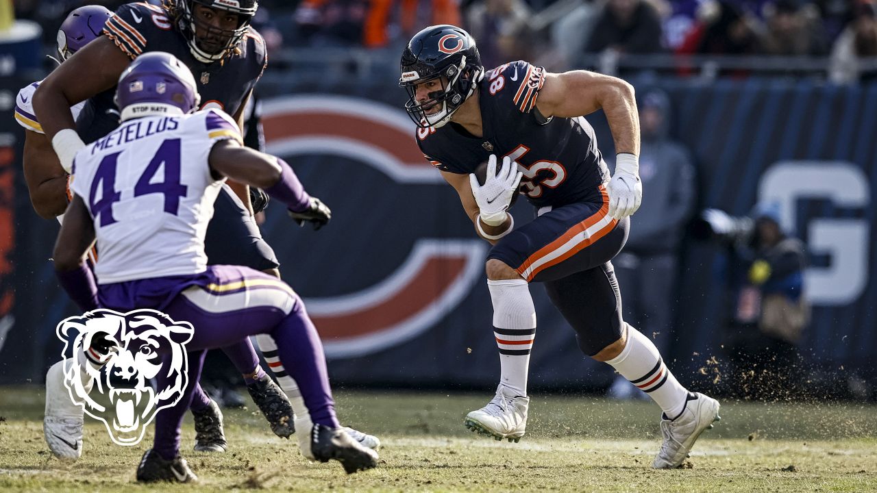 Chicago Bears Acquire OL Dan Feeney from Miami Dolphins - BVM Sports