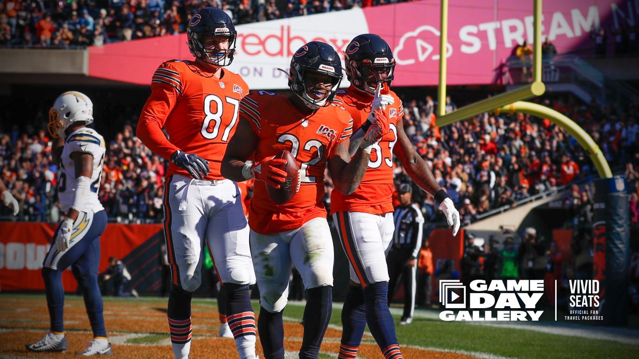 2019 NFL Chicago Bears establish the run, approach offensive mediocrity,  and lose on a field goal in 17 16 home loss to Los Angeles Chargers - Windy  City Gridiron