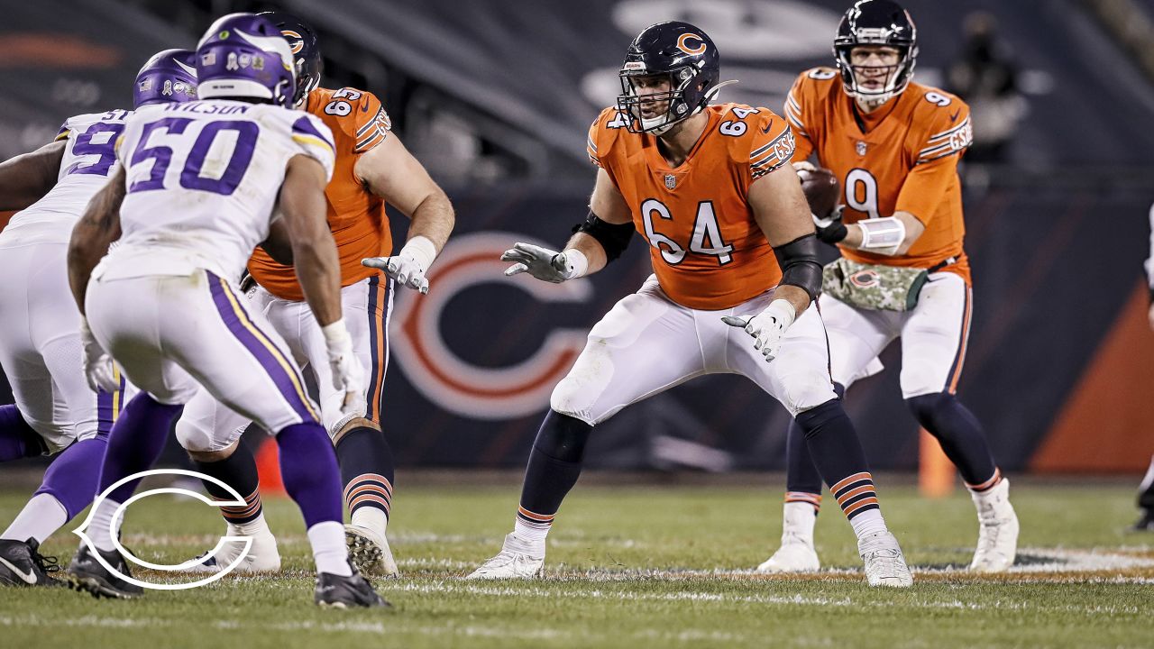 Roster Moves: Bears flex Pennel, Eiselen to active roster