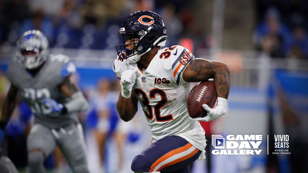 Game Recap: Bears come from behind for Thanksgiving win in Detroit