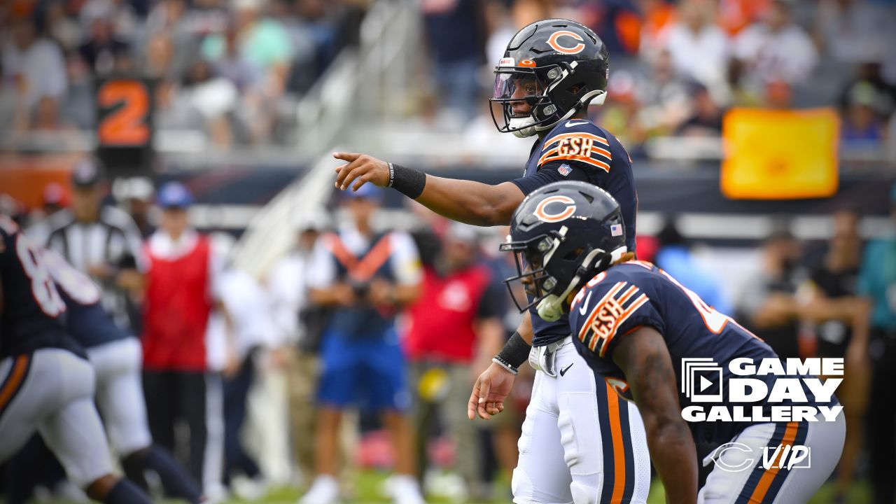 Chicago Bears and Buffalo Bills ticket prices hit extreme low - Sports  Illustrated Chicago Bears News, Analysis and More