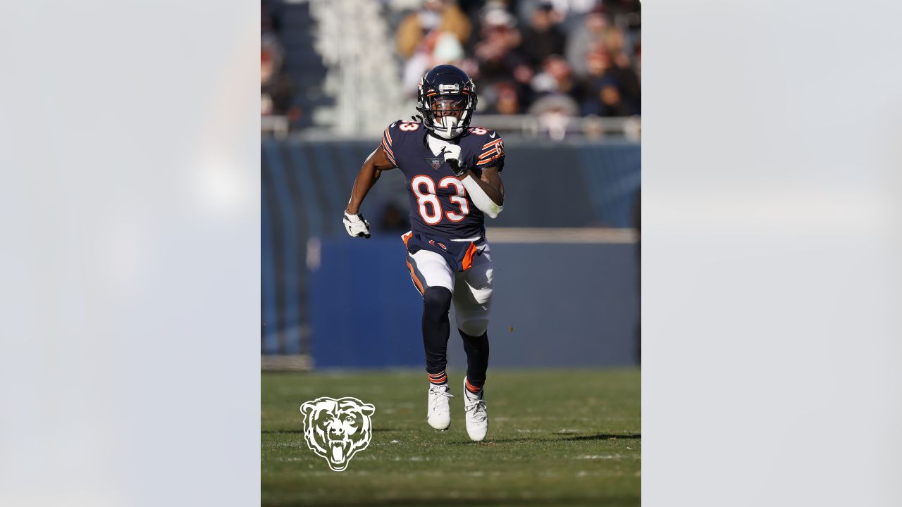 Tennessee Titans claim DB Kindle Vildor off waivers from Bears