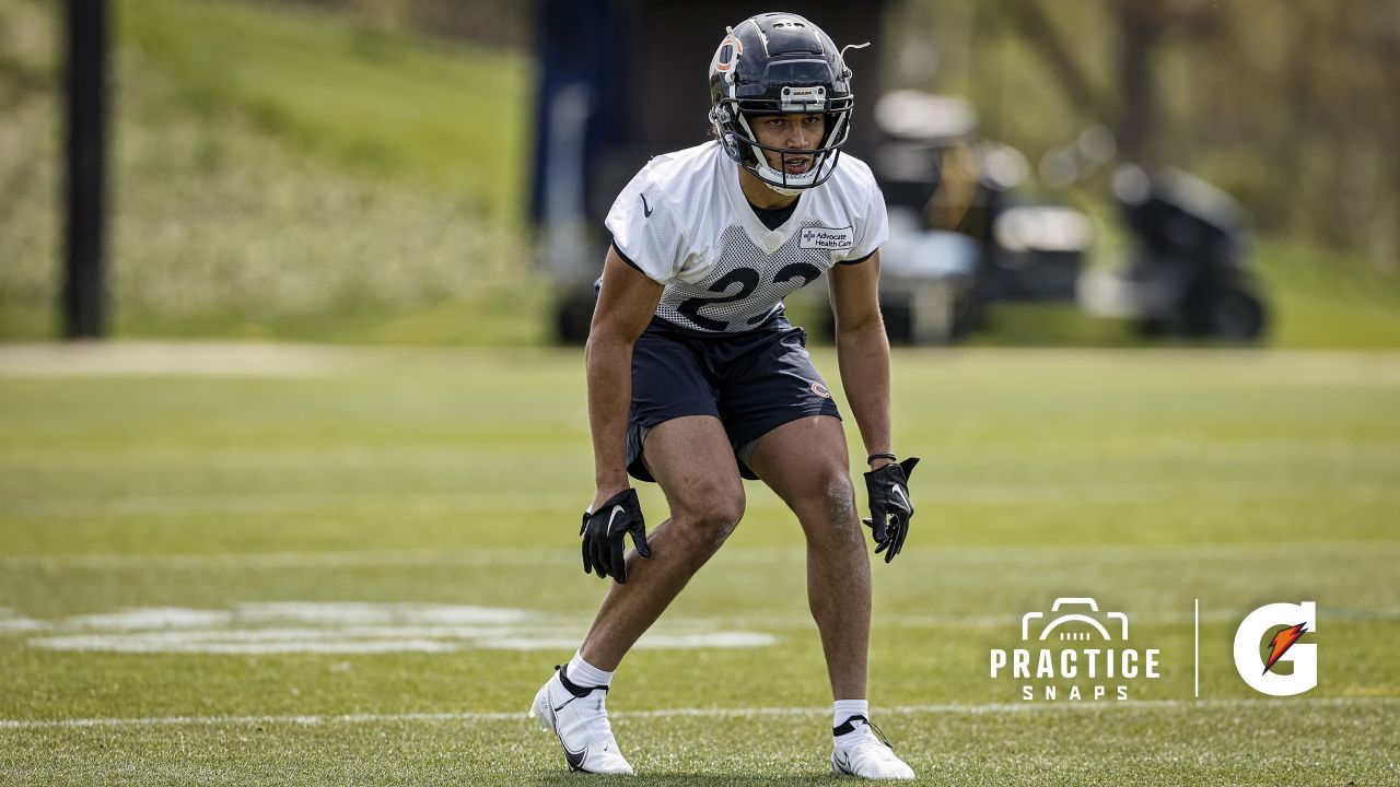 Chicago Bears rookie RB Roschon Johnson 'can almost be a linebacker' on  special teams – Shaw Local