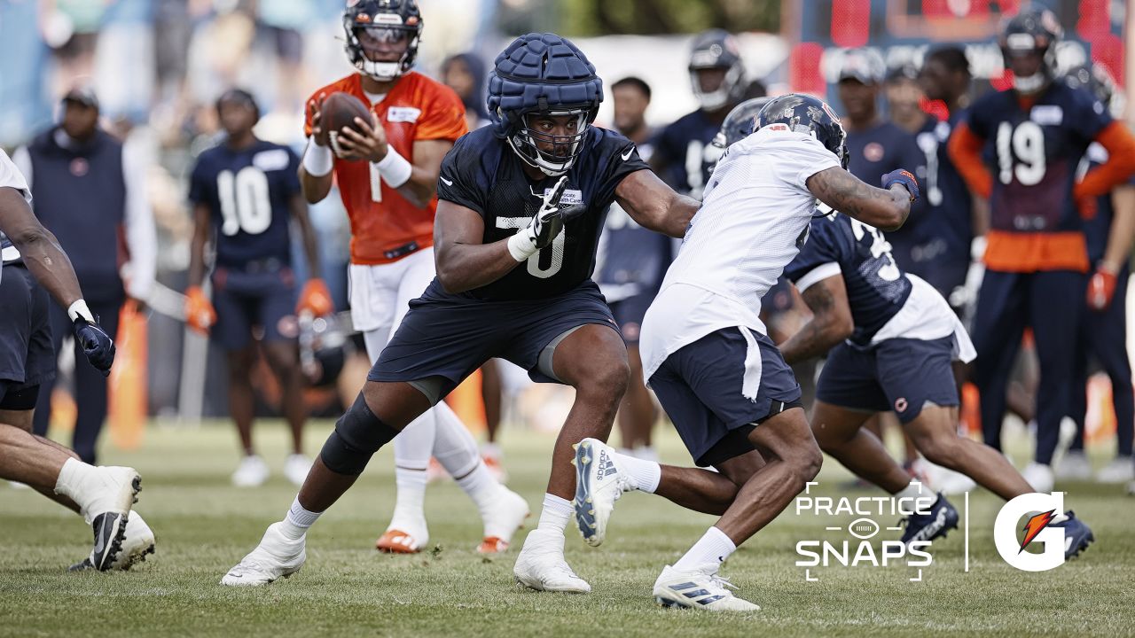 Chicago Bears game today: Ready or not, QB Justin Fields started against  Cleveland Browns - ABC7 Chicago