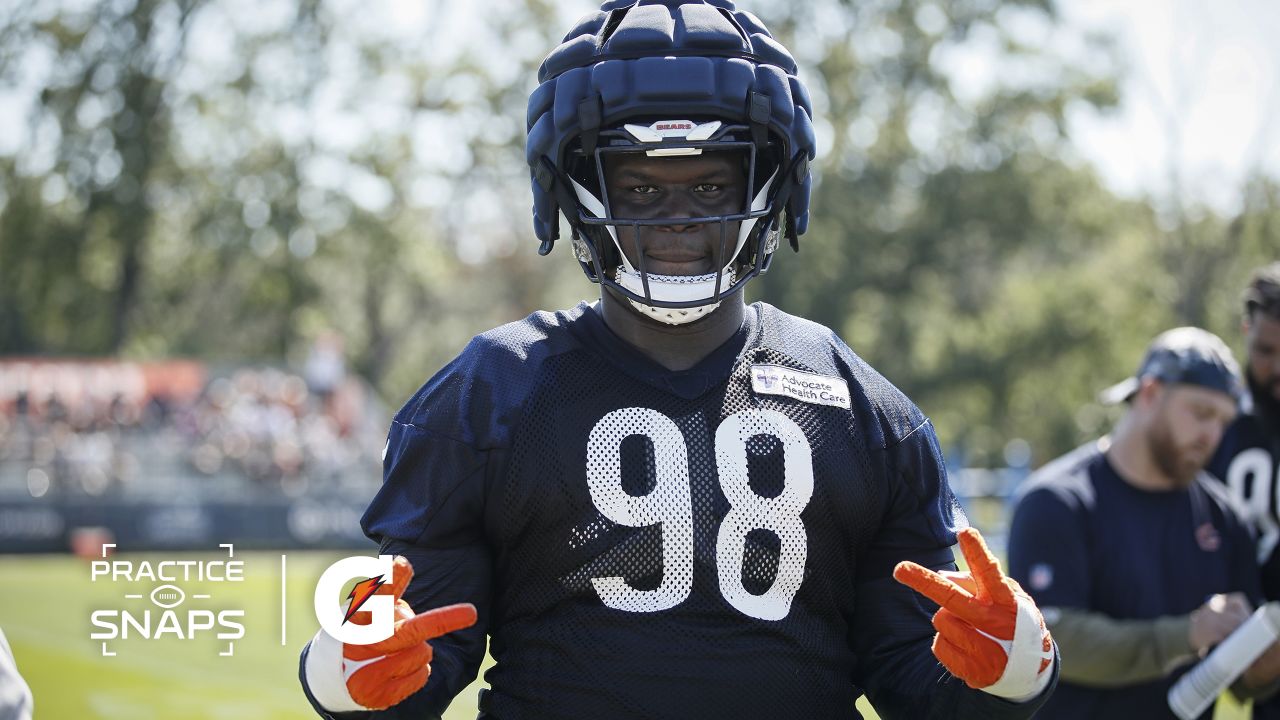 Chicago Bears game today: Ready or not, QB Justin Fields started against  Cleveland Browns - ABC7 Chicago