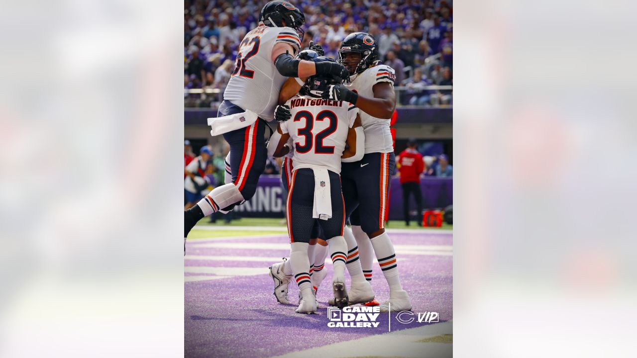 Bears' comeback bid in Minnesota falls short