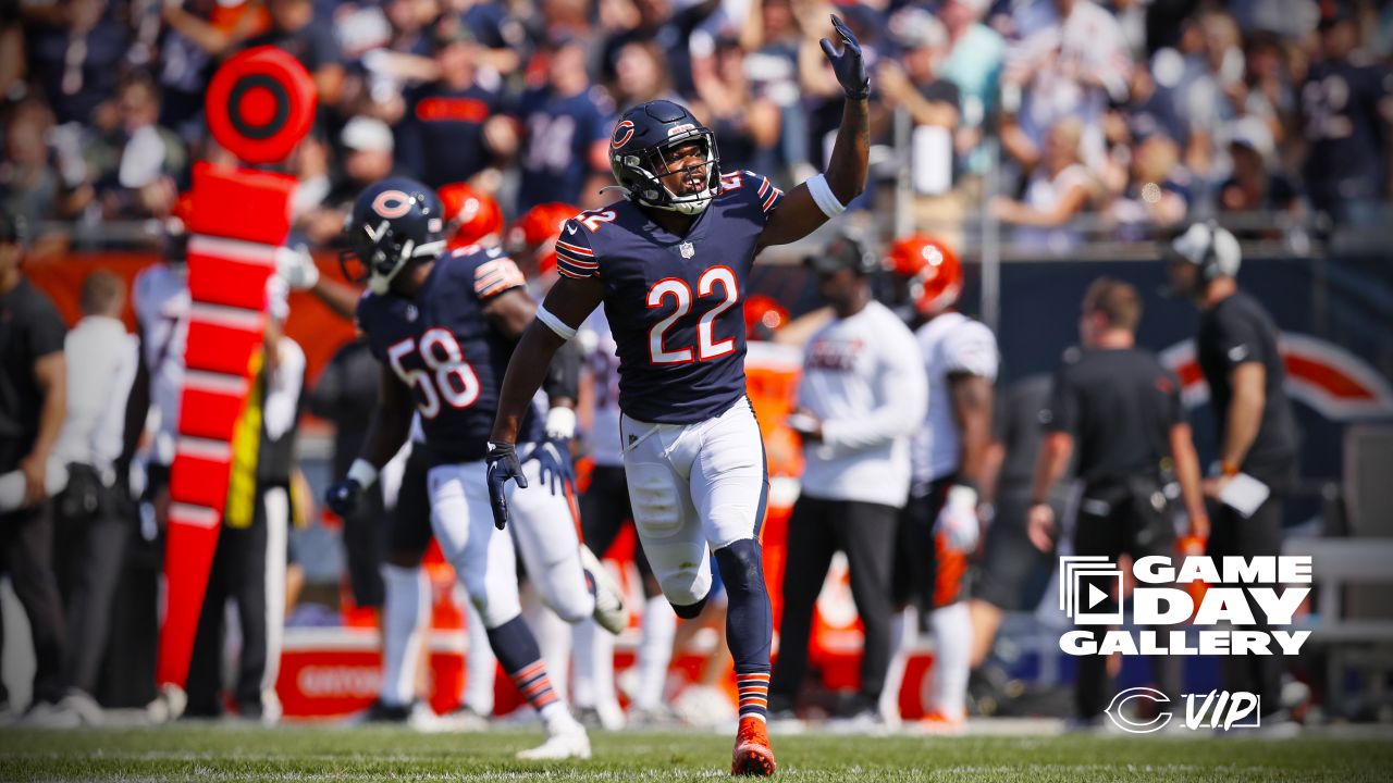 Chicago, United States. 19th Sep, 2021. Chicago Bears defensive end Angelo  Blackson (90) celebrates his interception against the Cincinnati Bengals  during the fourth quarter at Soldier Field in Chicago on Sunday, September