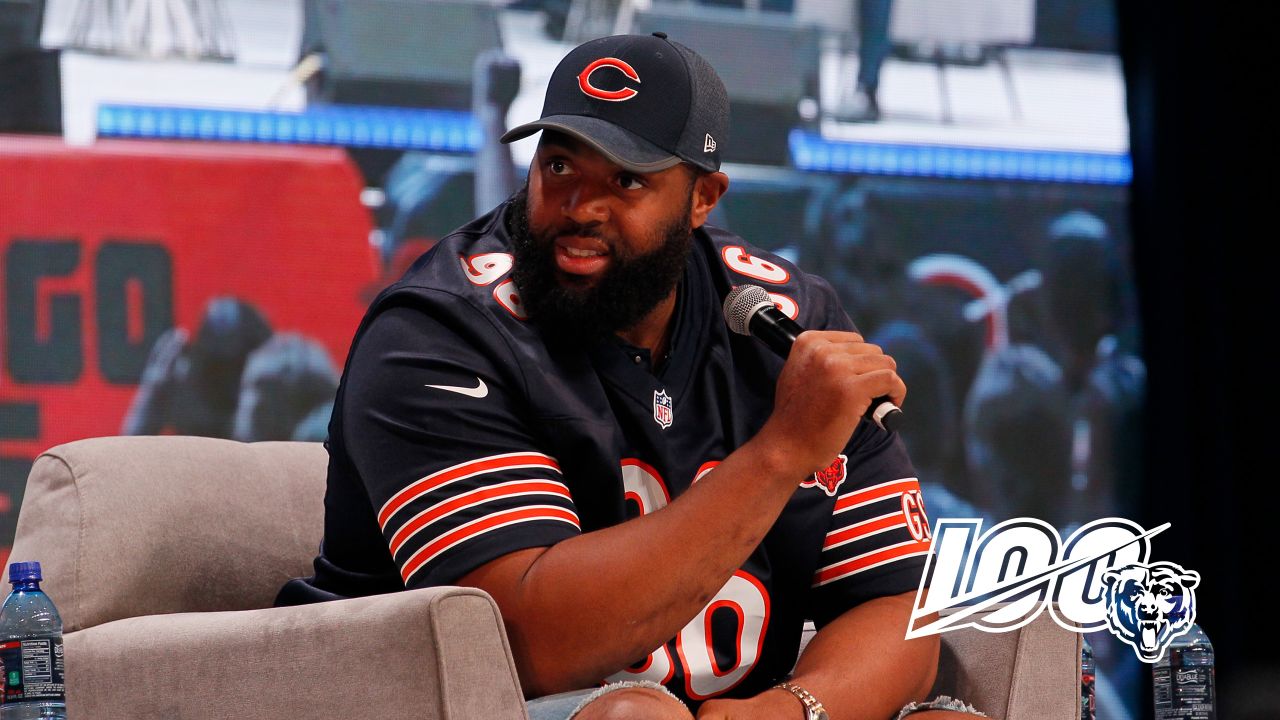 Chicago Bears, Urged On By Akiem Hicks, Will Return To Orange Jerseys