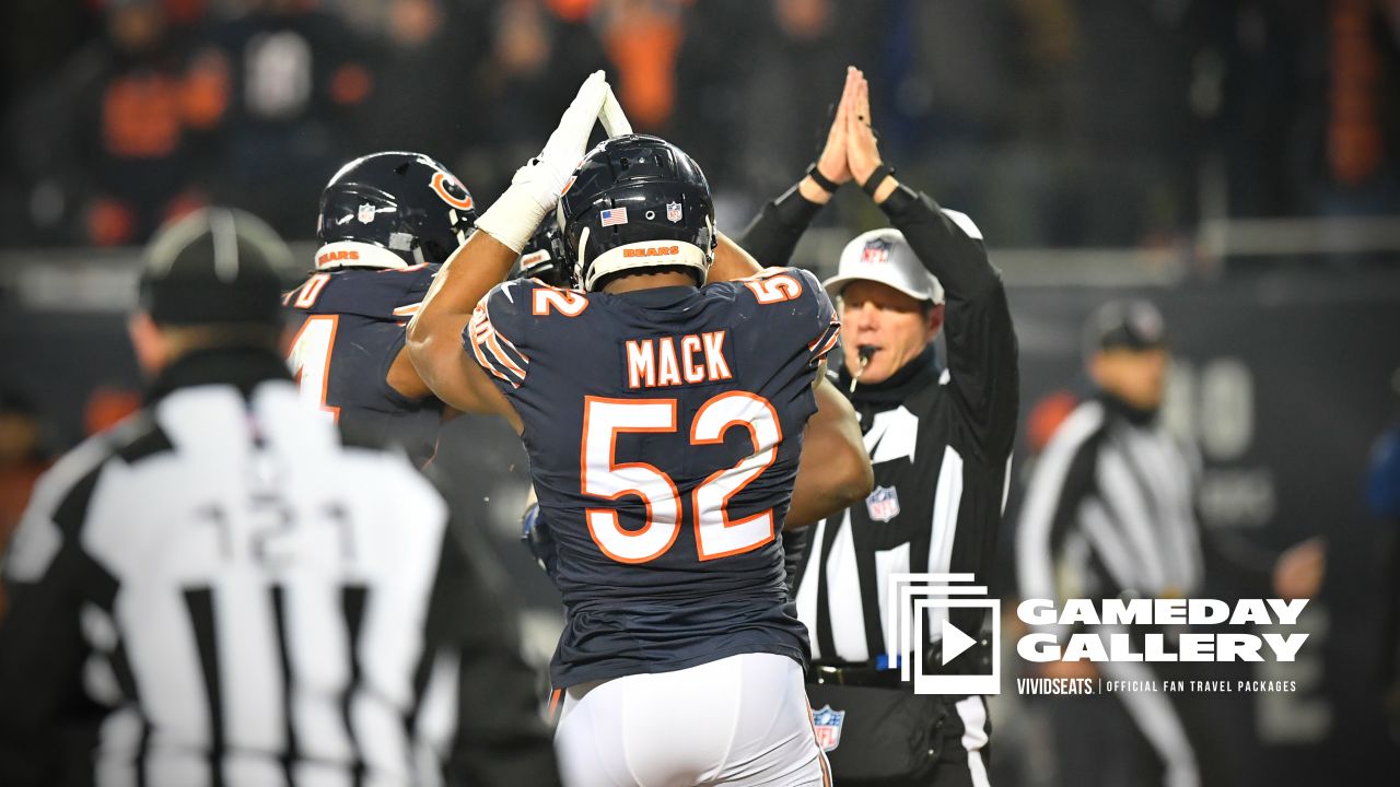 Flashback Friday: Bears defense dominates Rams in primetime