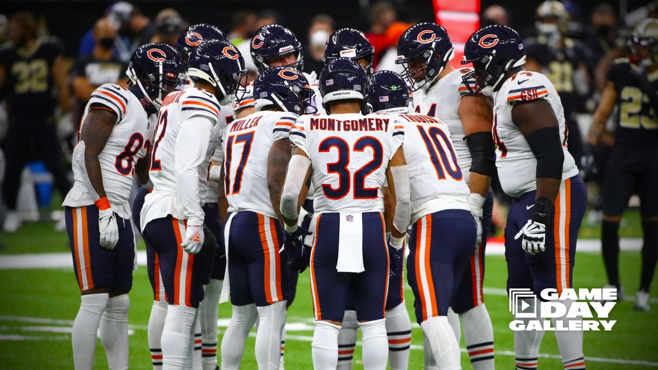 Chicago Bears WR Anthony Miller bites on C.J. Gardner-Johnson taunt, gets  ejected in playoff loss - ESPN